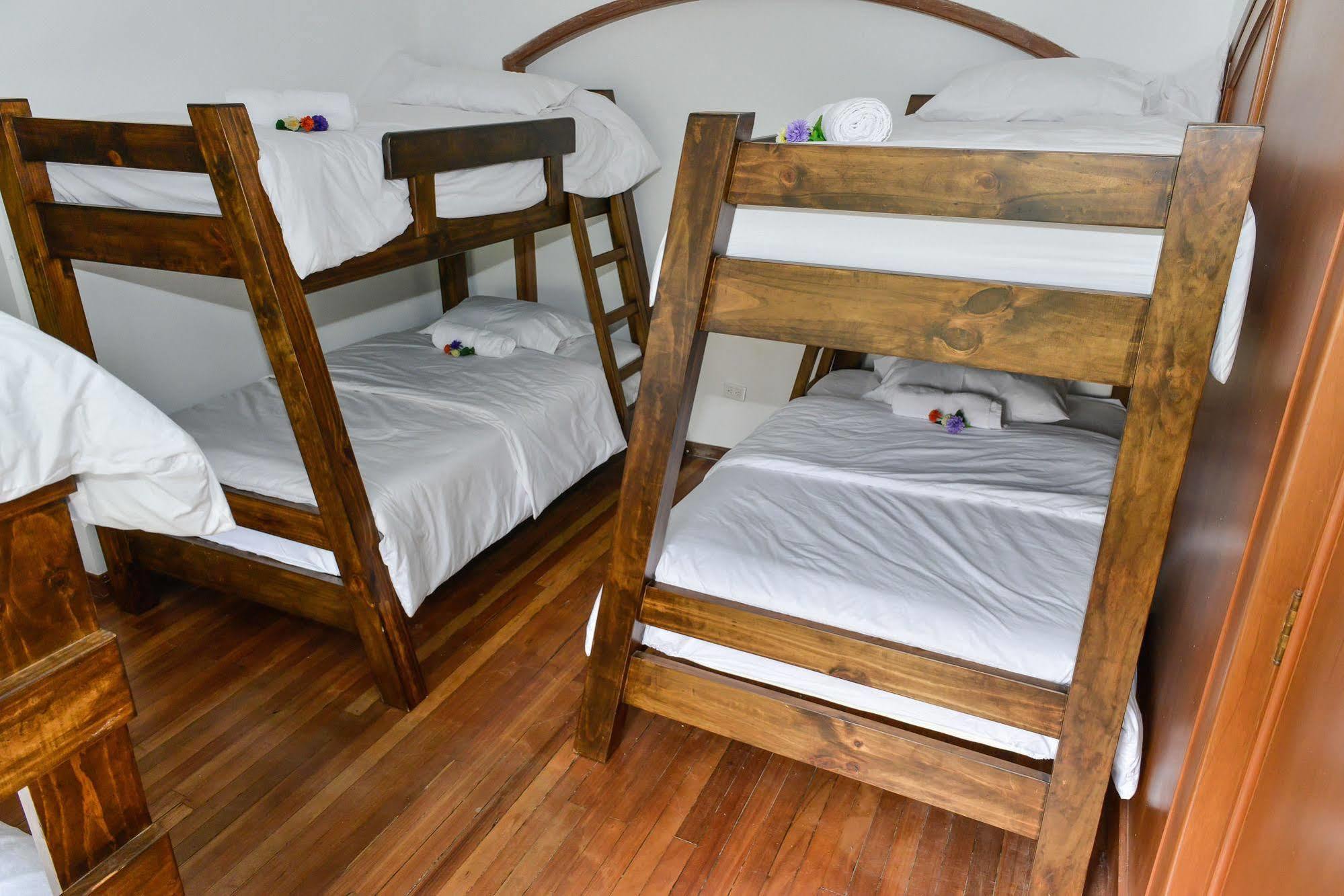 Mi Llave Hostels בוגוטה מראה חיצוני תמונה